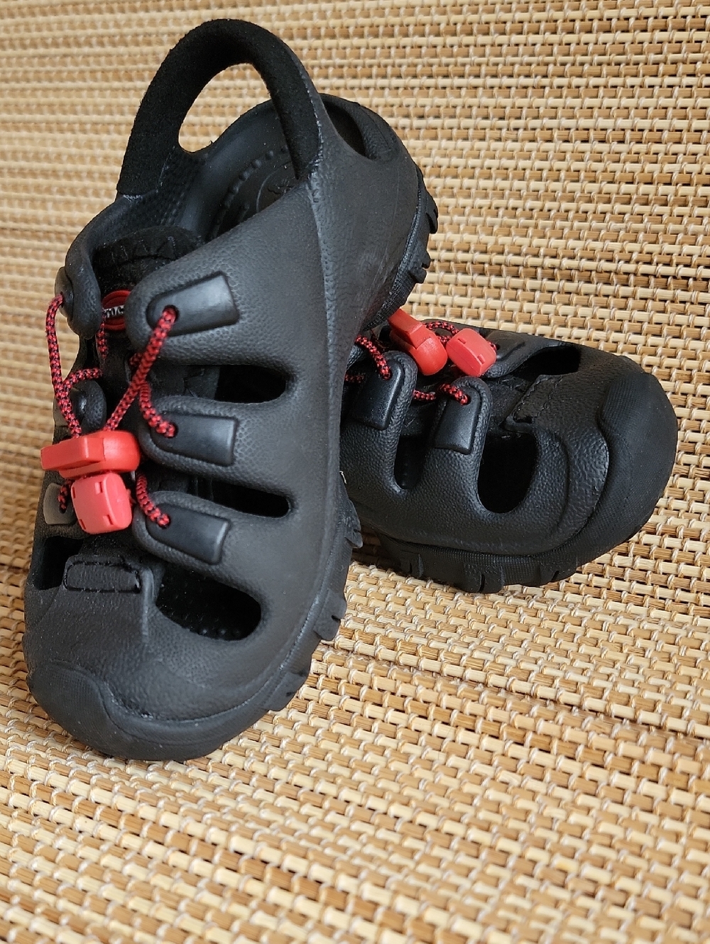 Crocs Kids Black Outdoor Sandal with Red Accents